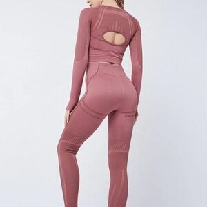 Seamless Long Sleeve Crop Top and Leggings Set